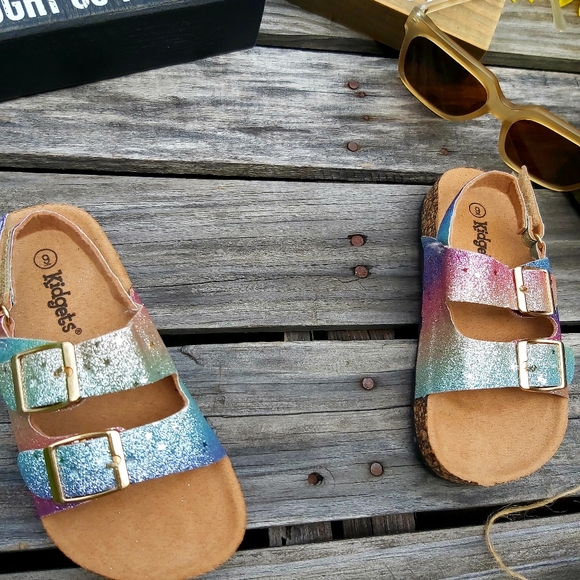 Kidgets Sandals - Picture 2 of 6